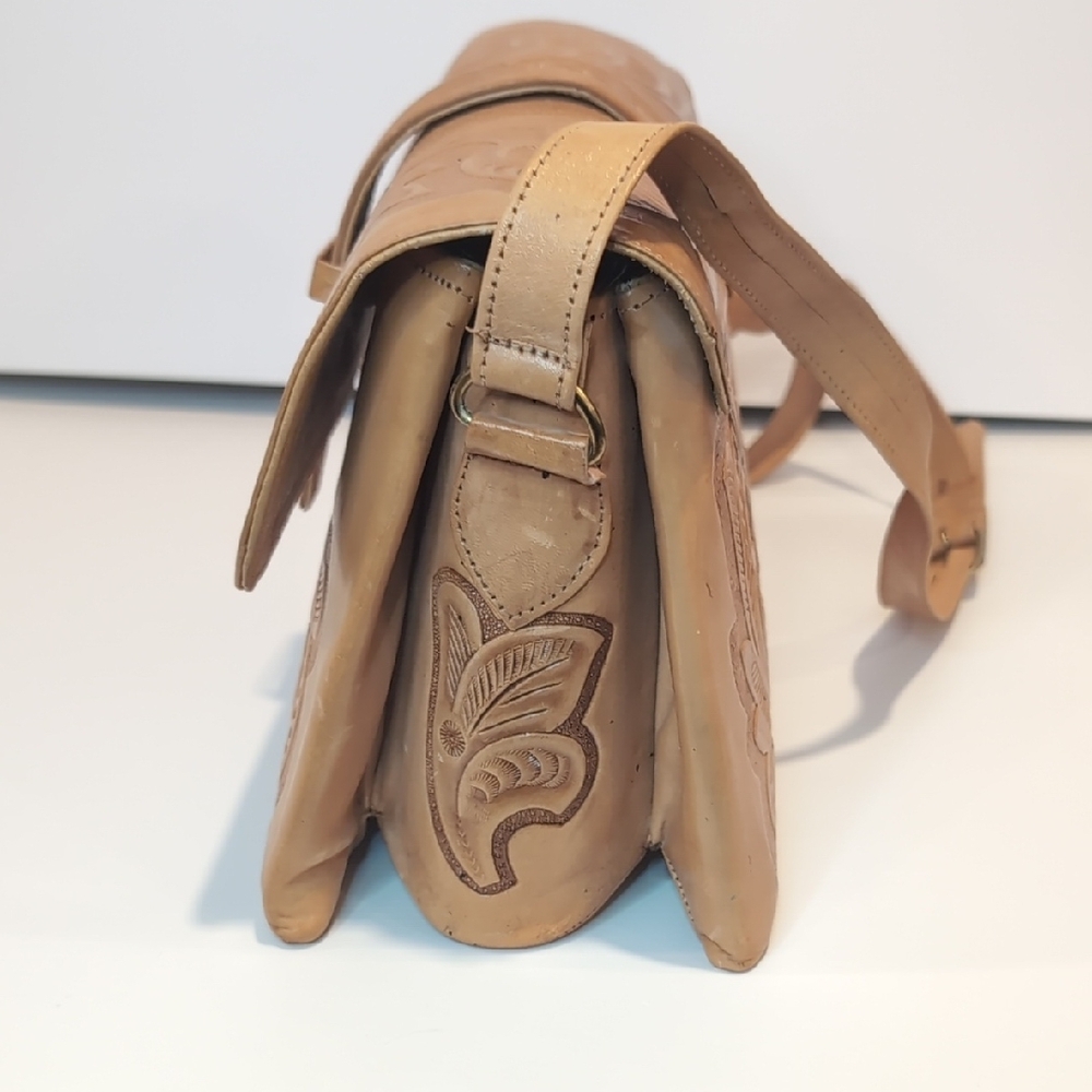 Vintage Hand Tooled Shoulder Bag Purse - Picture 6 of 16
